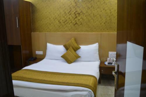 Hotel Lahorimal Deluxe 뉴델리 외부 사진